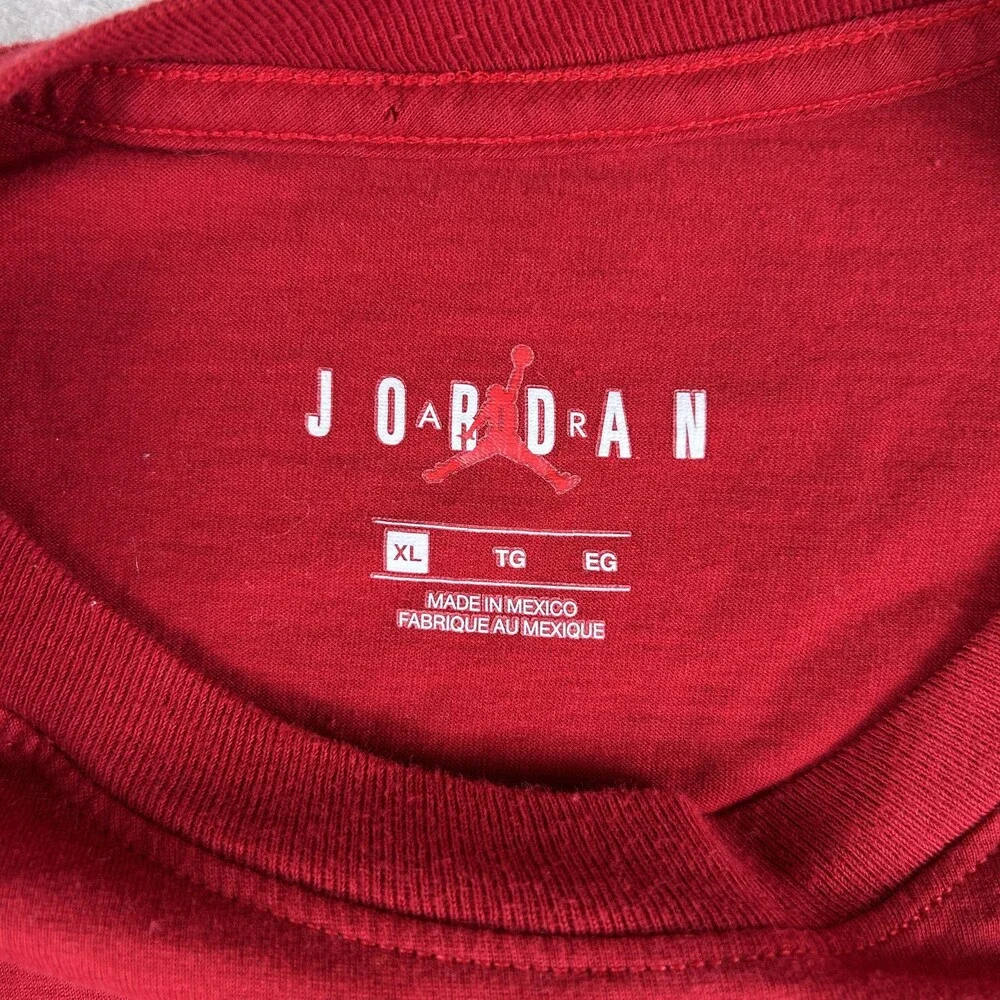 Jordan Shirt Mens XL Red Air Jordan By Nike Graphic Tee Basketball Sports Logo